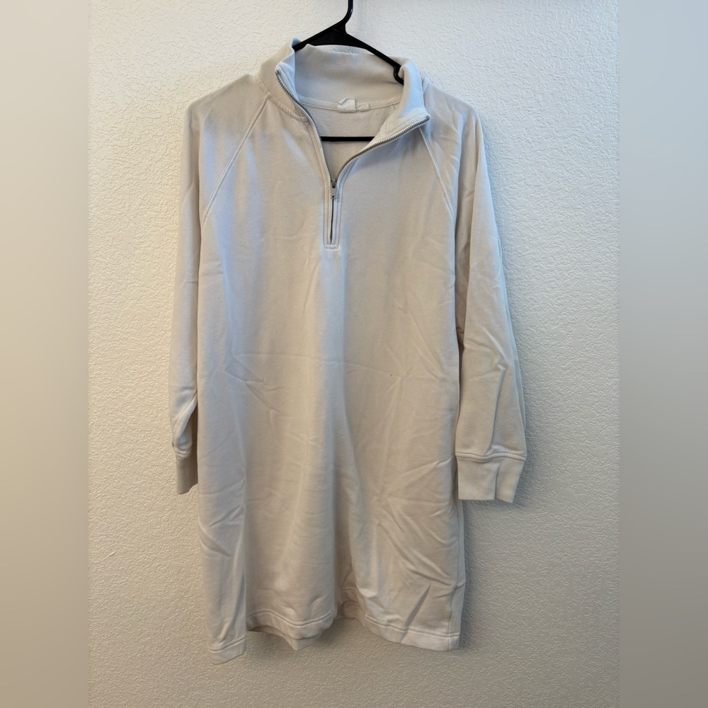 White GAP sweater dress